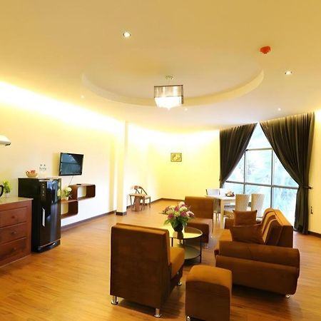 Phonethip Plaza Hotel 万象 外观 照片