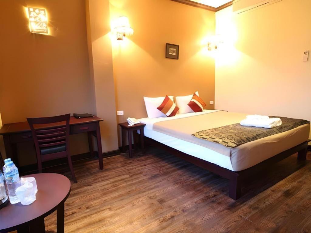 Phonethip Plaza Hotel 万象 外观 照片