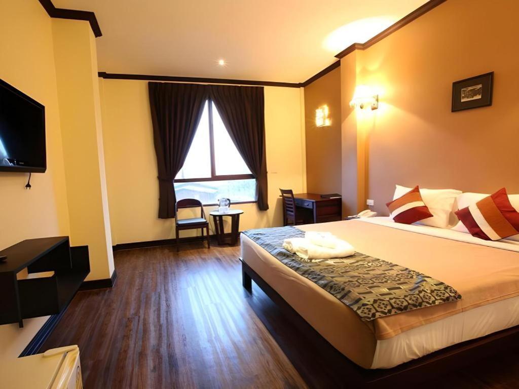 Phonethip Plaza Hotel 万象 外观 照片